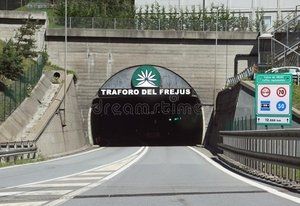 Frejus: dal 1° ottobre stop agli Euro 3 ed Euro 4