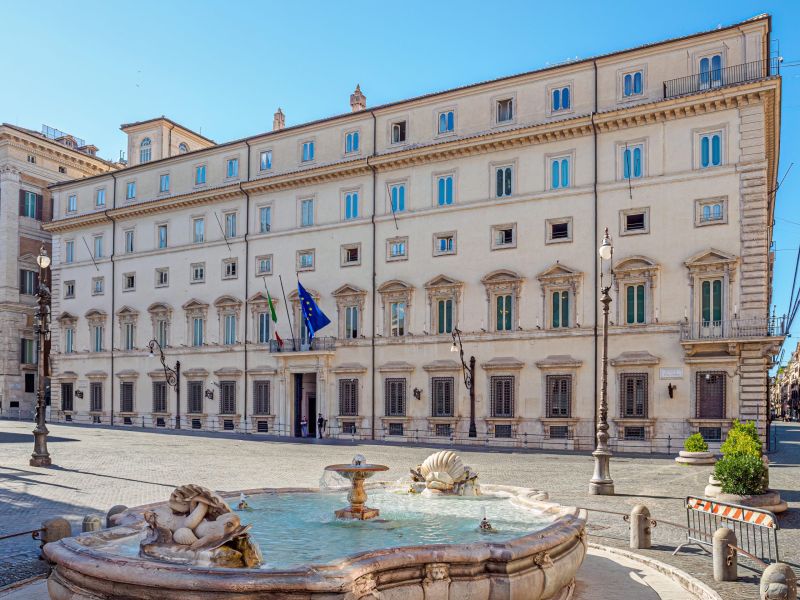 Caro gasolio: prorogato il taglio delle accise fino al prossimo 3 luglio. Tutte le novità contenute nel nuovo decreto carburanti