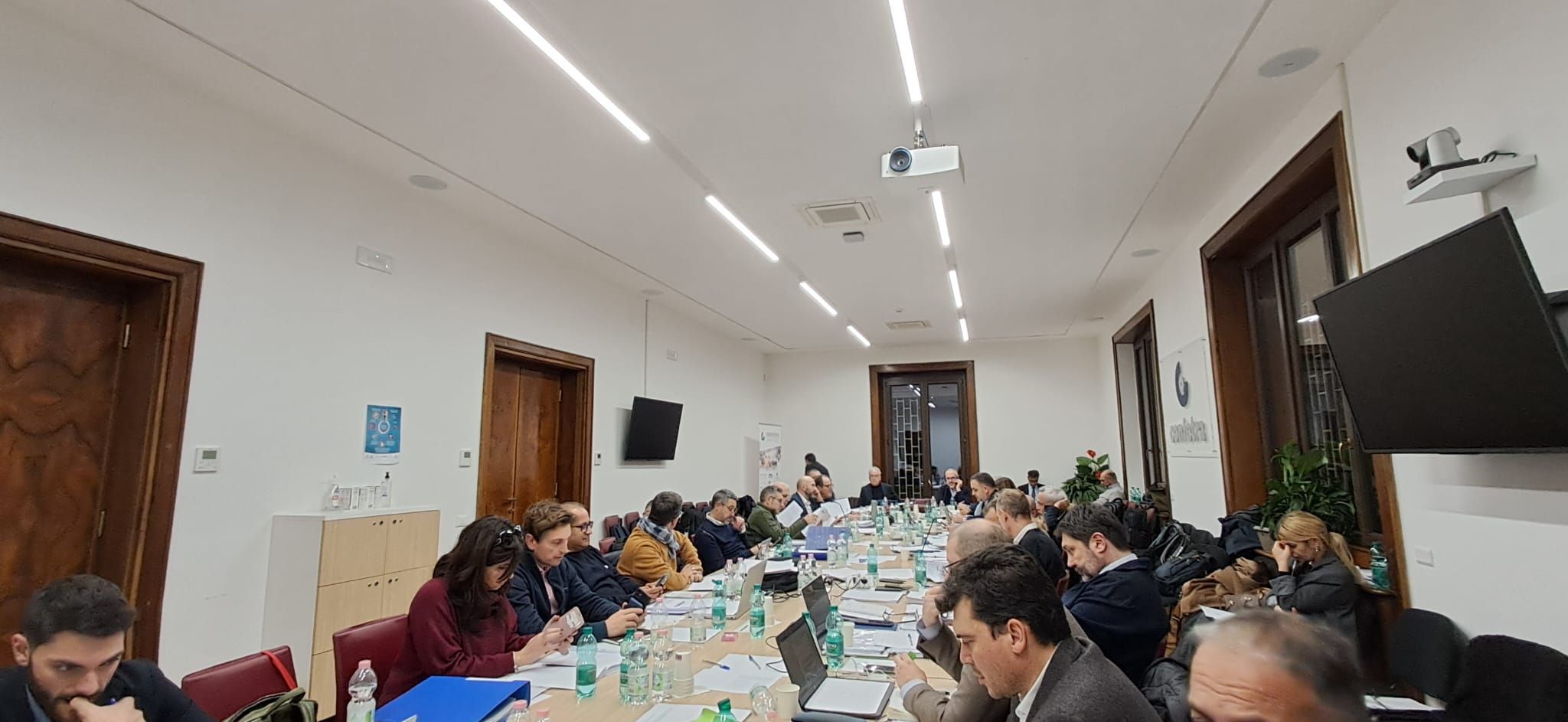 CCNL Logistica, Trasporto merci e Spedizione: sciolta la riserva da parte delle Organizzazioni Sindacali il contratto entra ufficialmente in vigore