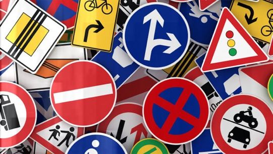 Codice della Strada, il Ministero dell’Interno fornisce chiarimenti relativi ad alcune violazioni commesse in Italia con veicoli immatricolati in altri Paesi UE