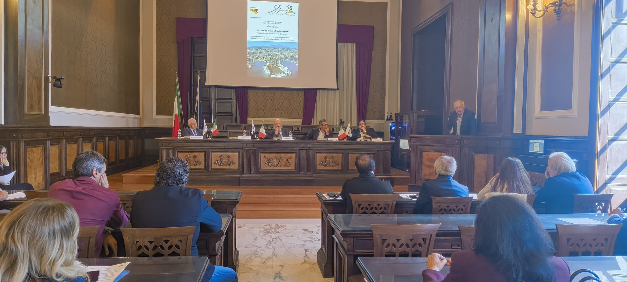 La Sicilia che produce chiama il mare: “Servono rotte per far viaggiare l’economia”