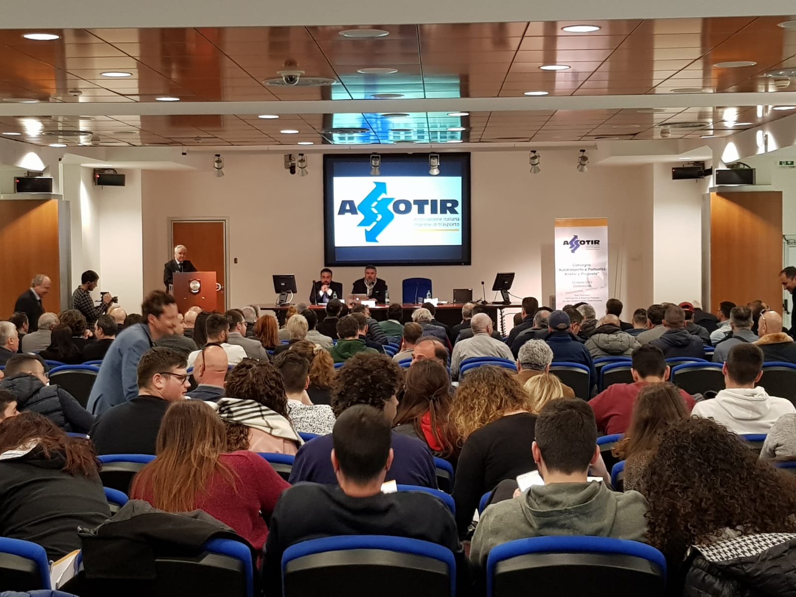 60 anni del Consorzio degli Autotrasportatori di Civitavecchia: il 18 novembre 2023 un convegno per celebrare la fondazione di una delle realtà aggregative più longeve del nostro Paese