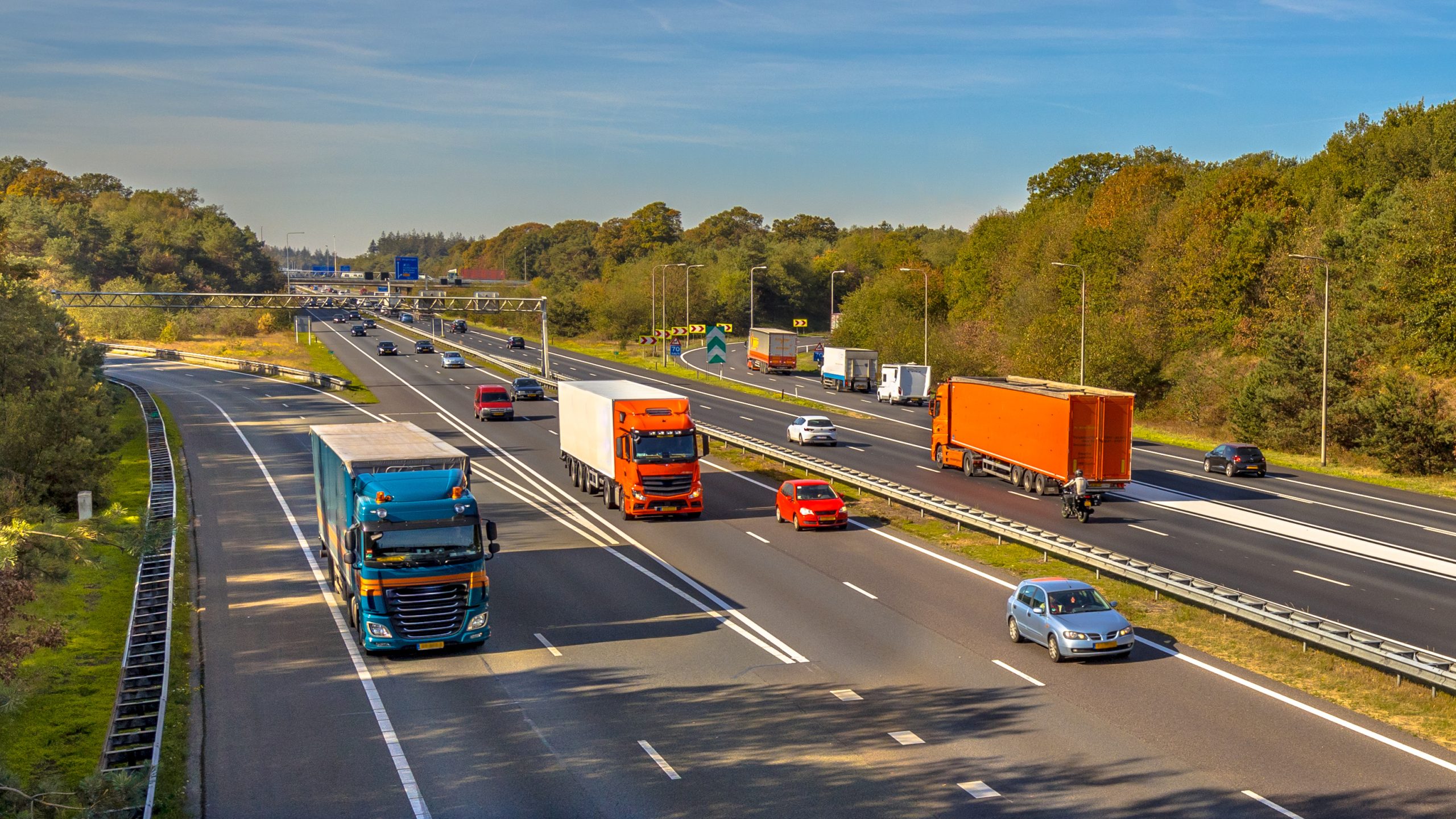 Credito d’imposta del 28% a favore delle imprese di autotrasporto: il MIMS pubblica le prime FAQ