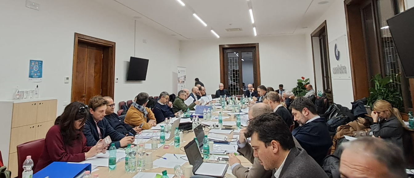 CCNL Logistica, Trasporti e Spedizione: Firmato l’Accordo di Rinnovo 2024-2027