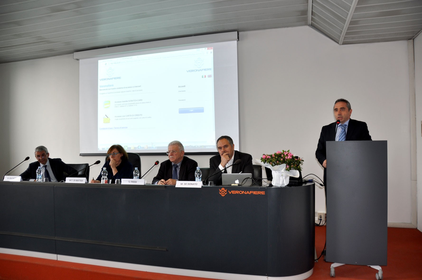 Transpotec: al Convegno dell’Albo, Donati ammonisce: per recuperare la fiducia degli autotrasportatori lo Stato deve tener fede agli impegni assunti