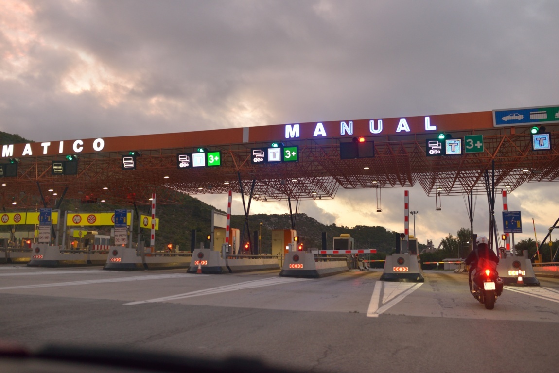 Nuovi pedaggi alla frontiera franco-spagnola, non basta il fermo dell’autotrasporto per evitare l’applicazione delle nuove tariffe