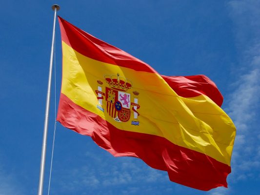 Spagna, il governo ha istituito il registro dei “falsi lavoratori autonomi”