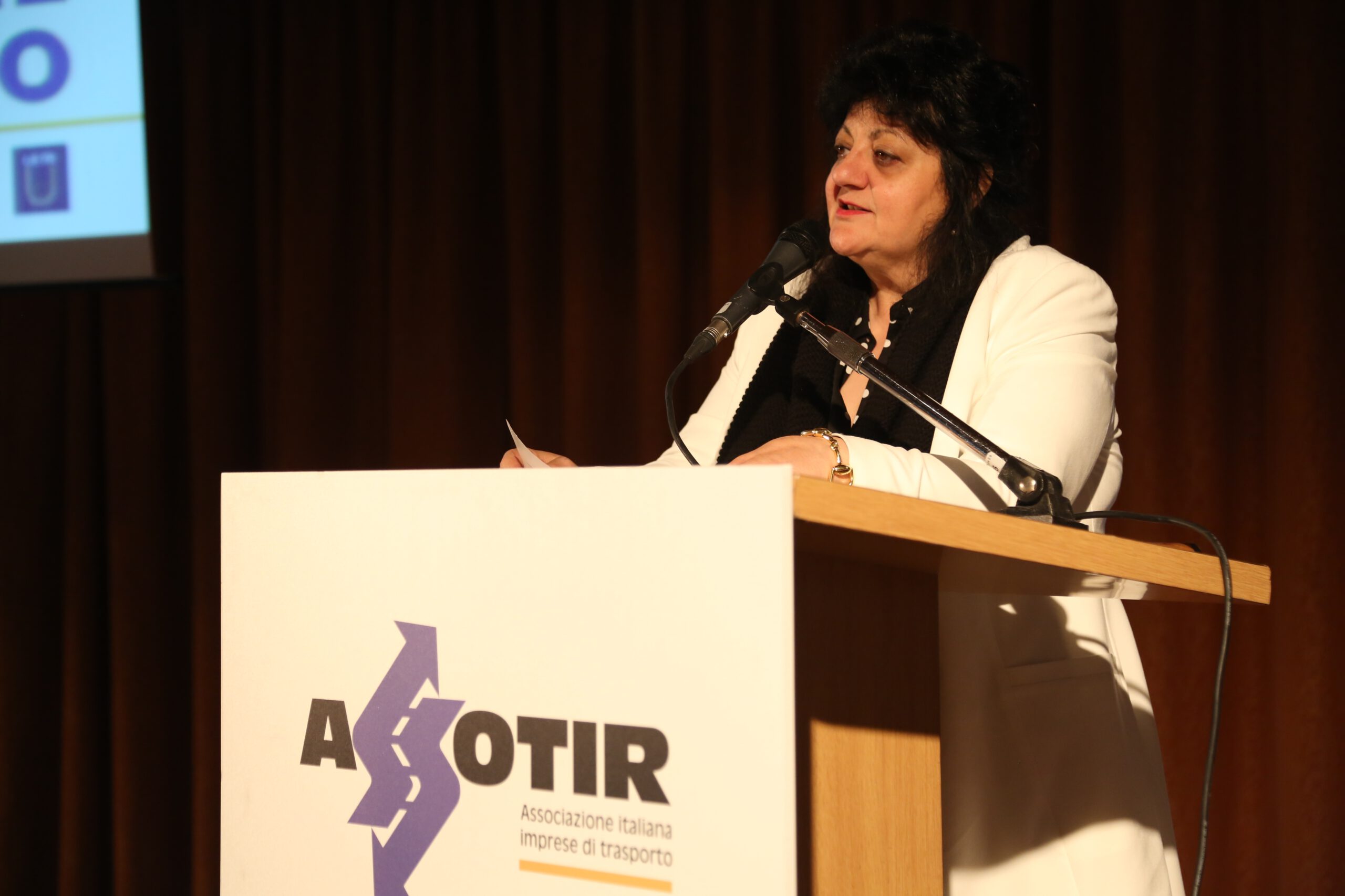 Ripubblicazione dei costi di riferimento, la Presidente di Assotir Anna Vita Manigrasso: “Ottimo risultato ma non abbassiamo la guardia!”