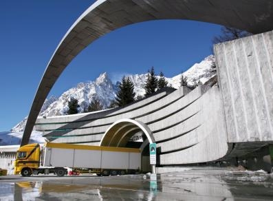 Traforo Monte Bianco: reso noto il calendario di marzo 2020