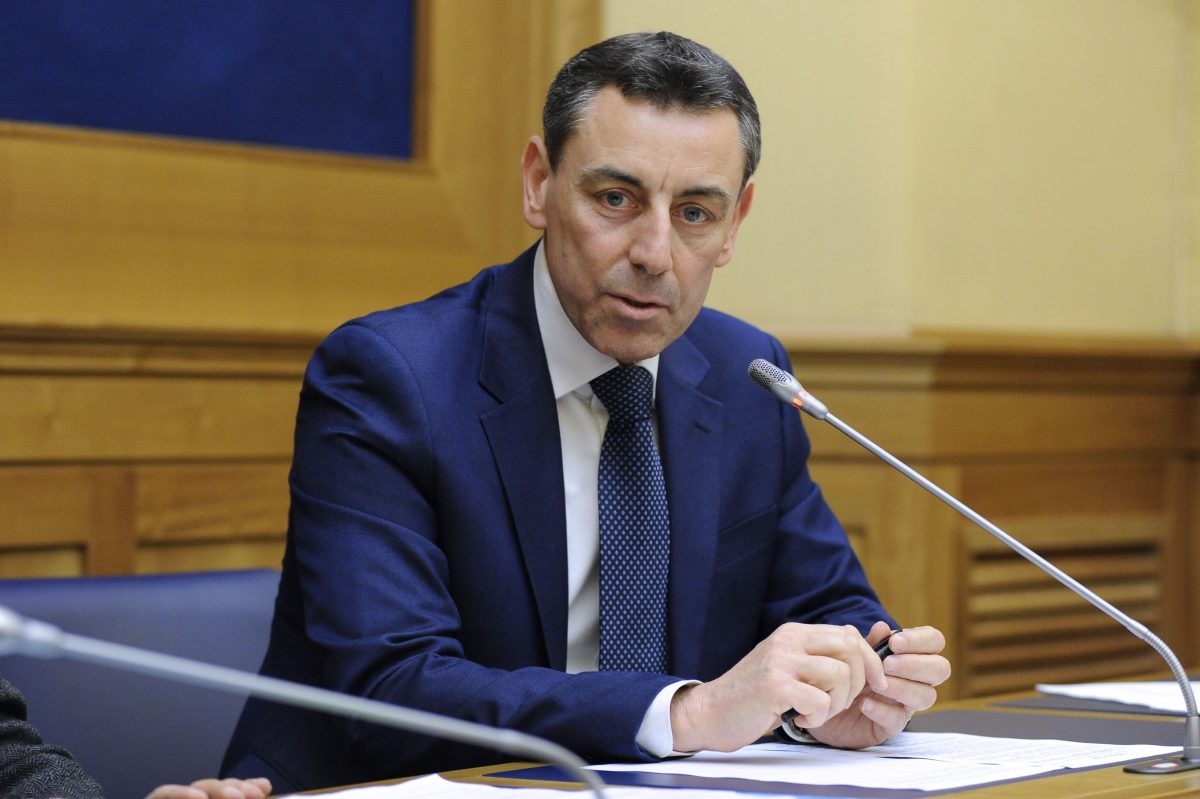 Vaccini, il Senatore D’Arienzo: vengano subito somministrati ai trasportatori