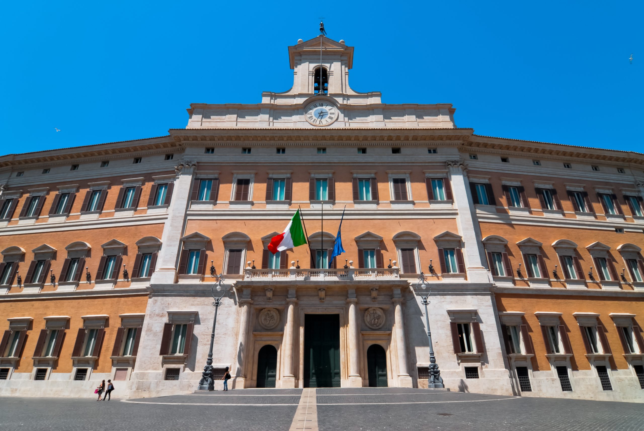 Caro-gasolio: il Governo convoca le Associazioni dell’autotrasporto il 22 maggio prossimo