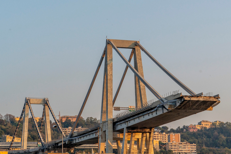Crollo Ponte Morandi: l’AdSP del Mar Ligure Occidentale pubblica un bando per accedere ai contributi stanziate per le imposte versate sui precedenti benefici percepiti