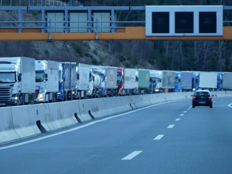 Brennero: per l’avvocato UE i limiti austriaci al trasporto pesante sono illegittimi