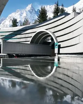 Monte Bianco: pubblicato il calendario delle chiusure da settembre a dicembre 2026